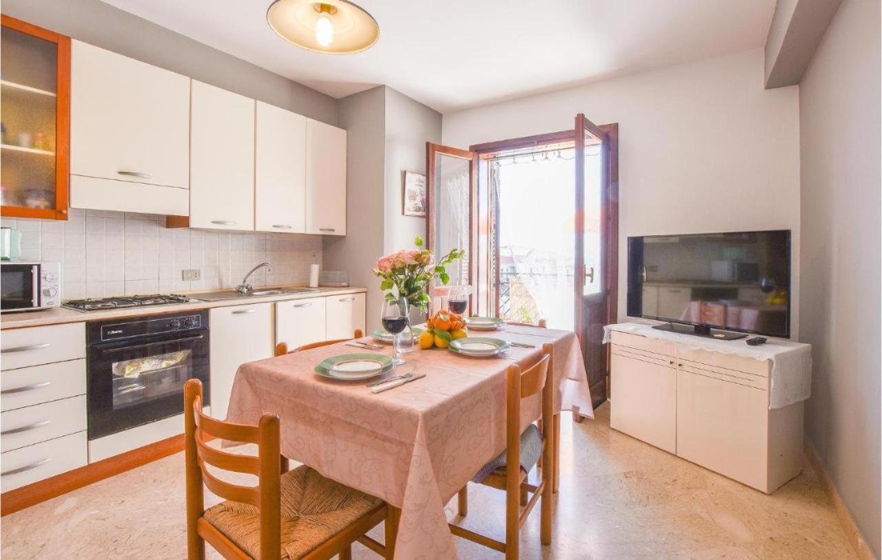 Vista Suggestiva Apartment Trappeto  Bagian luar foto